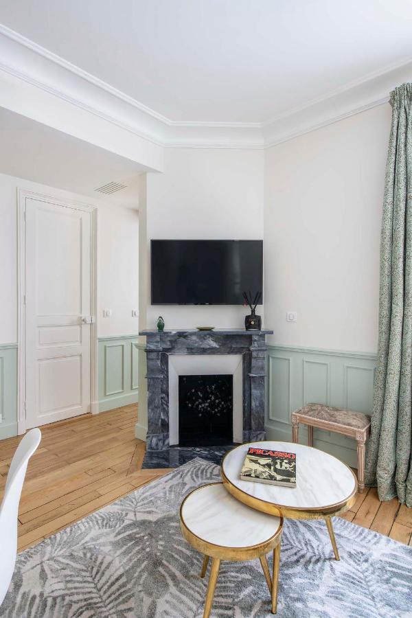 Le Beau Marais - Luxury Apartments, Air Cond, Lift Appartement Paris